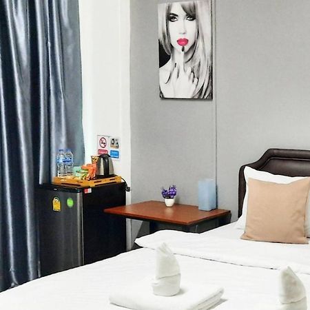 Ada Apartment - อาดา อพาร์ทเมนท์ Μπανγκόκ Εξωτερικό φωτογραφία