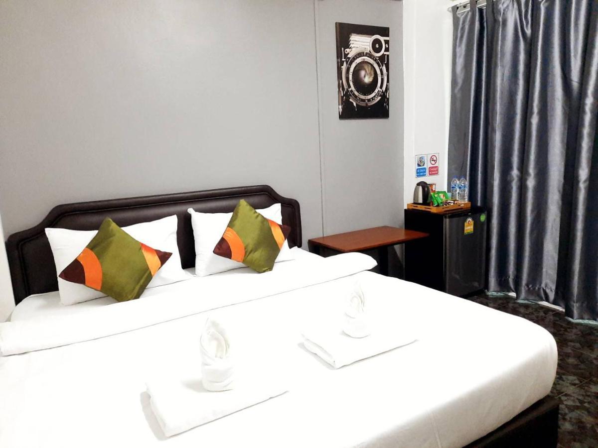 Ada Apartment - อาดา อพาร์ทเมนท์ Μπανγκόκ Εξωτερικό φωτογραφία