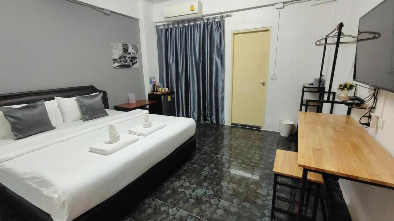 Ada Apartment - อาดา อพาร์ทเมนท์ Μπανγκόκ Εξωτερικό φωτογραφία